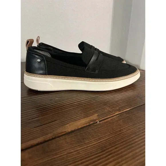 Hush Puppies Women’s Size 10 Cody Bounce Black Slip On Casual Loafers