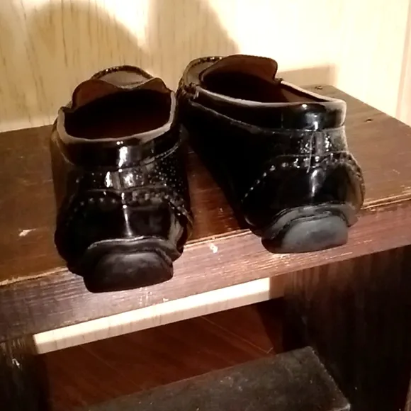 IMPO Patent Leather Loafers  sz 8,5