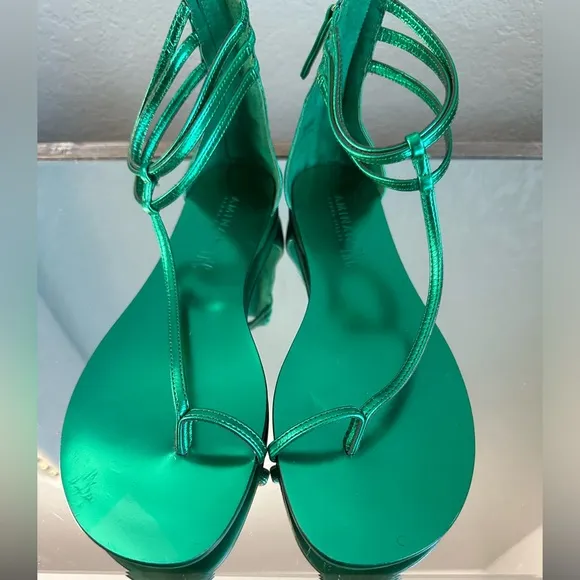 INC International Concepts Aminah Abdul Jillil For Inc Cebrena Toe-loop Sandals