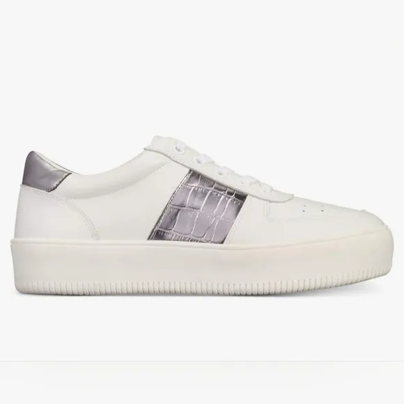 I.N.C. International Concepts Sneakers White Brand New Size 9M