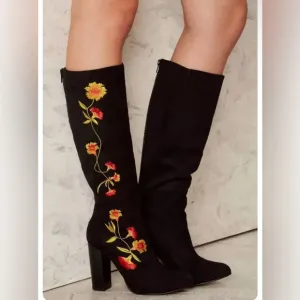Intentionally Blank “Ranchero' EmbroideredFloral Boots, EU 39 New