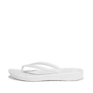 Iqushion Ergonomic Flip-Flops in White