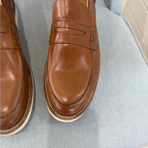 Italia Difference Leather Loafers