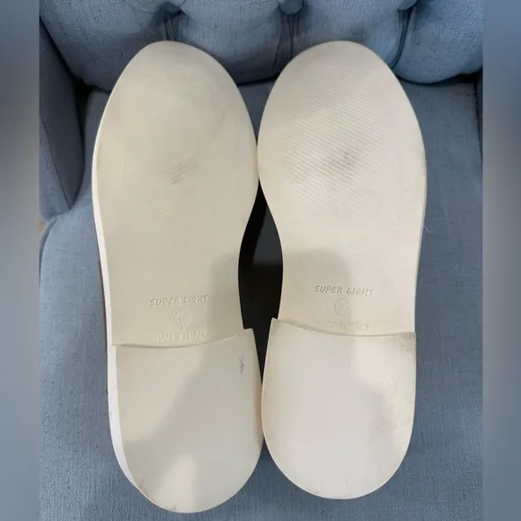 Italia Difference Leather Loafers