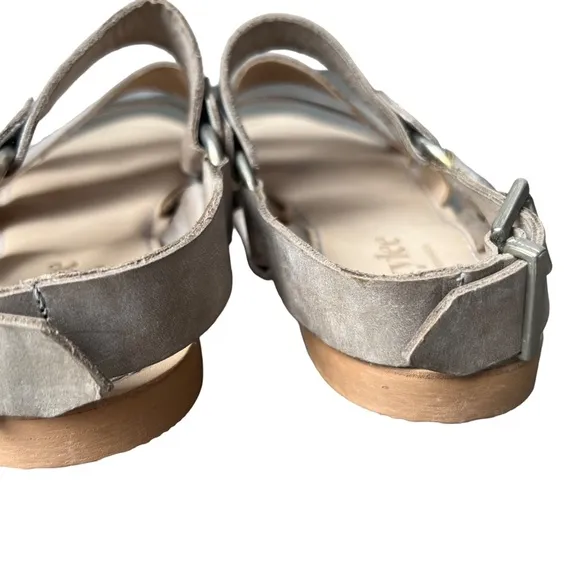 Ivylee Copenhagen Leather Flat Sandals Gray Size EU 40/US 10
