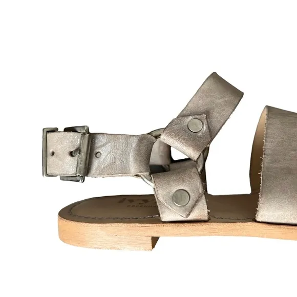 Ivylee Copenhagen Leather Flat Sandals Gray Size EU 40/US 10