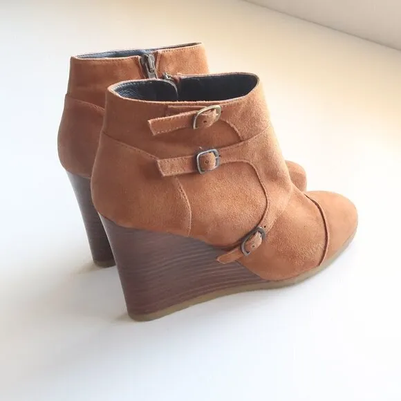 J. Crew Greer Tan / Brown Suede Wedge Round Toe Ankle Boots / Booties Size 8