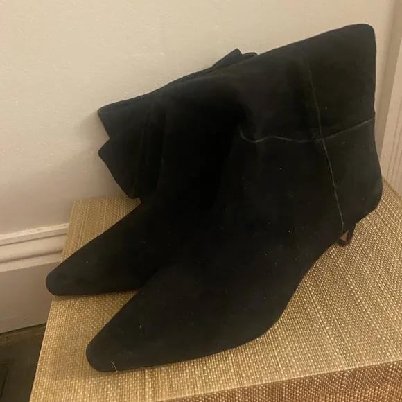 J CREW STEVIE KNEE-HIGH BOOTS, size 10. Black Suede.