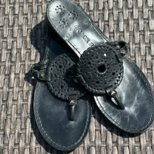 Jack Rogers Black Leather Georgica Size 7