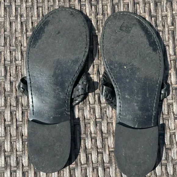 Jack Rogers Black Leather Georgica Size 7