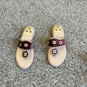 Jack Rogers Women's Jack Flat Sandals Velvet Burgundy Gold Leather Trim 6 M NEW