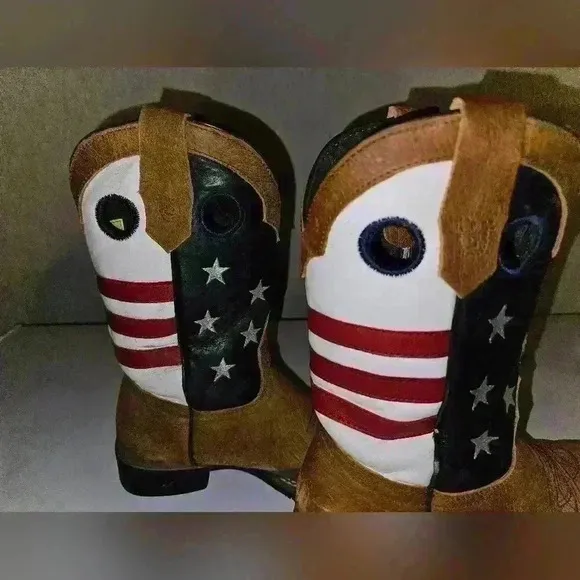 J.B. Dillon Americana Leather Boots Youth size 2‎