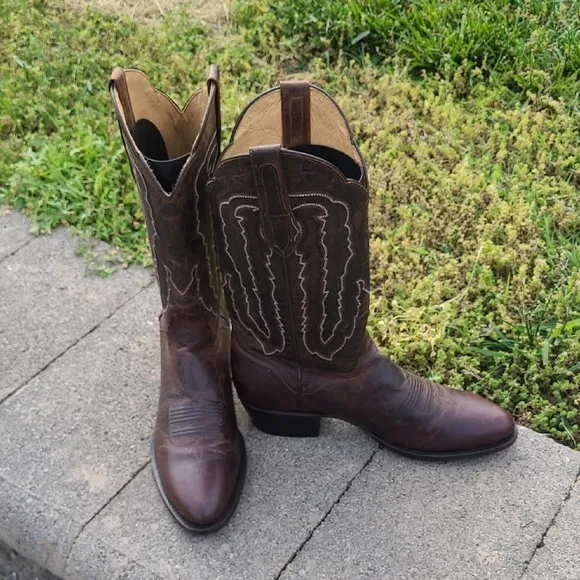 J.B. Dillon Brown Goat Leather Cowboy Boots, round toe size 9.5 D