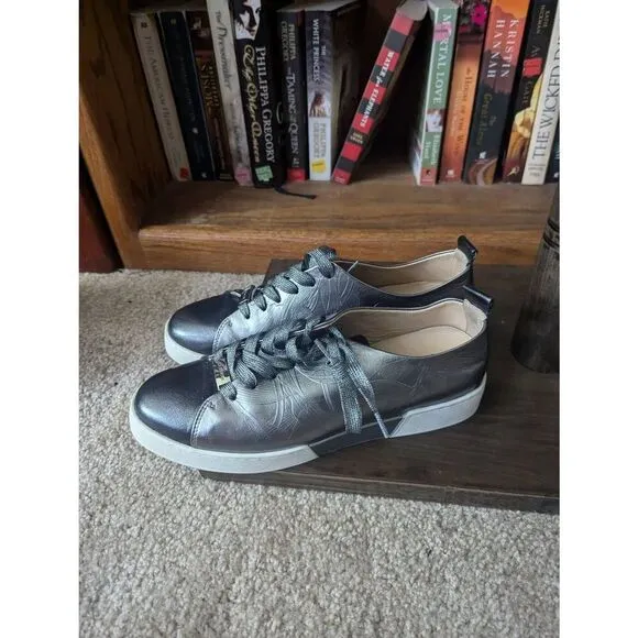 JB Martin Women’s EU 39 US 9 Silver Lace Up Fashion Sneakers