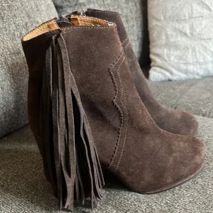 Jeffrey Campbell Brown Suede Fringe Ankle Boho Boots Bootie Size 8.5