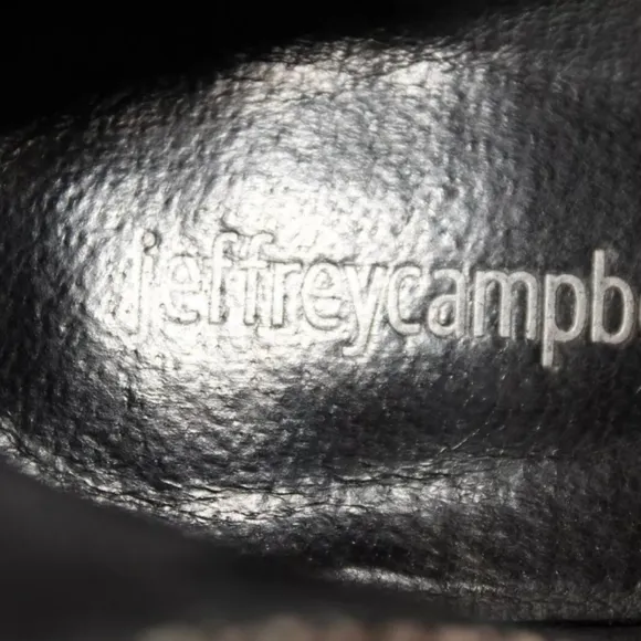 JEFFREY CAMPBELL Cromwell Snakeprint Leather Heeled Ankle Boots Size 8. EUC