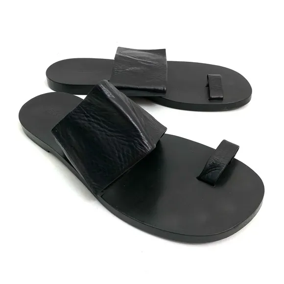 JIL SANDER Black Toe Ring Sandals 10 Flat Slip On Calf Leather