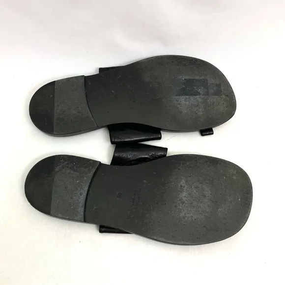 JIL SANDER Black Toe Ring Sandals 10 Flat Slip On Calf Leather