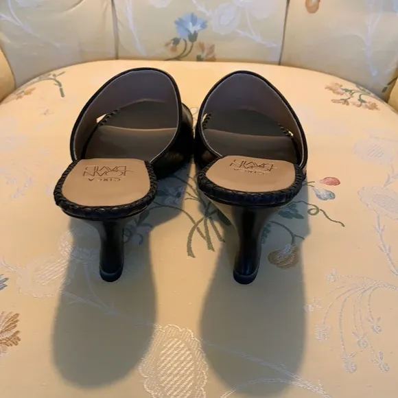 Joan&amp;David beautiful new never worn leather embossed etched sandals
