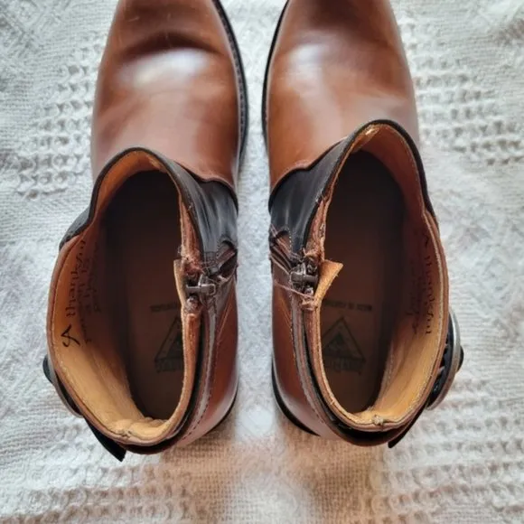 JOHN FLUEVOG ADRIANS JULES ANKLE SIP UP SLIP  ON BOOTS