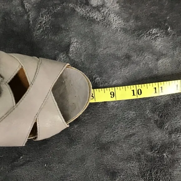 John Fluevog Rules Goodall Grey Womens Size 9 Platform Sandals Made in Portugal