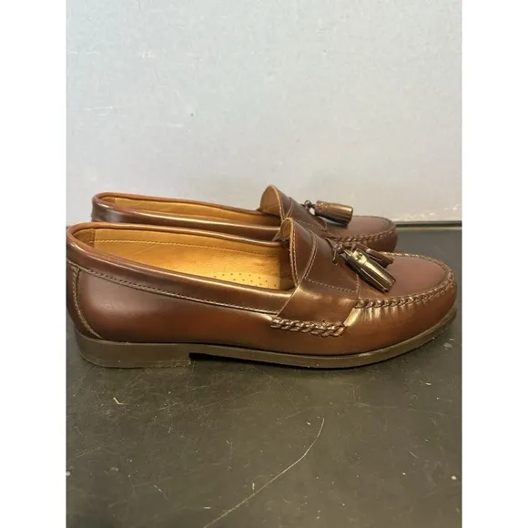 Johnson and Murphy Brown tassel slip on loafers shoe size 10 1/2 Sheepskin