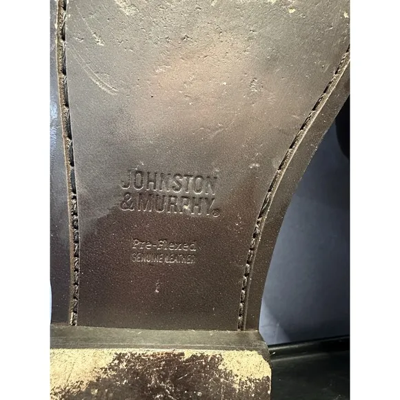 Johnson and Murphy Brown tassel slip on loafers shoe size 10 1/2 Sheepskin