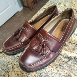 Johnston &amp; Murphy Brown Fowler Kiltie Tassel Leather Loafers 25-8334 Men's Sz 9M