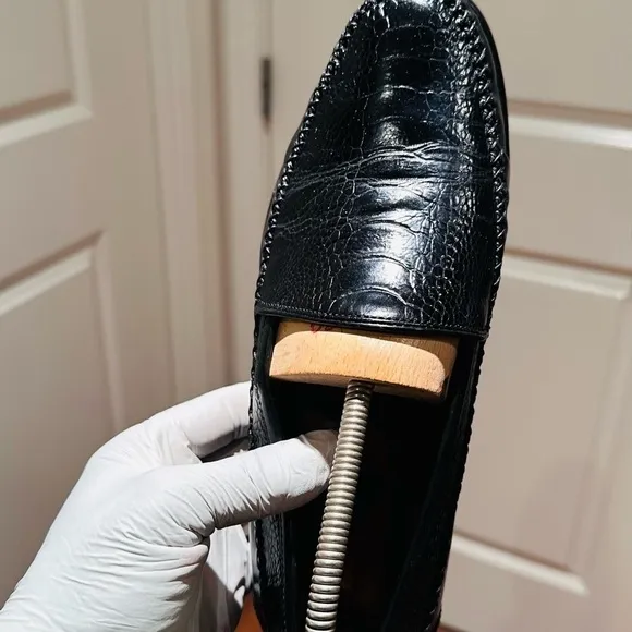 Johnston &amp; Murphy Croc Design Loafers.