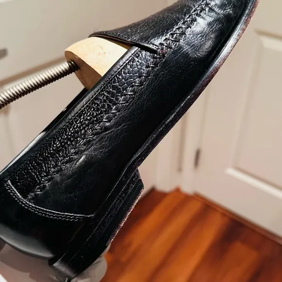 Johnston &amp; Murphy Croc Design Loafers.