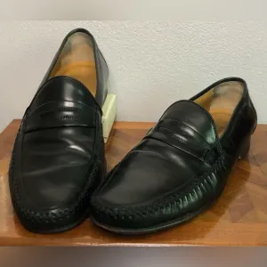 Johnston &amp; Murphy men’s size 9 pannell penny loafers black leather