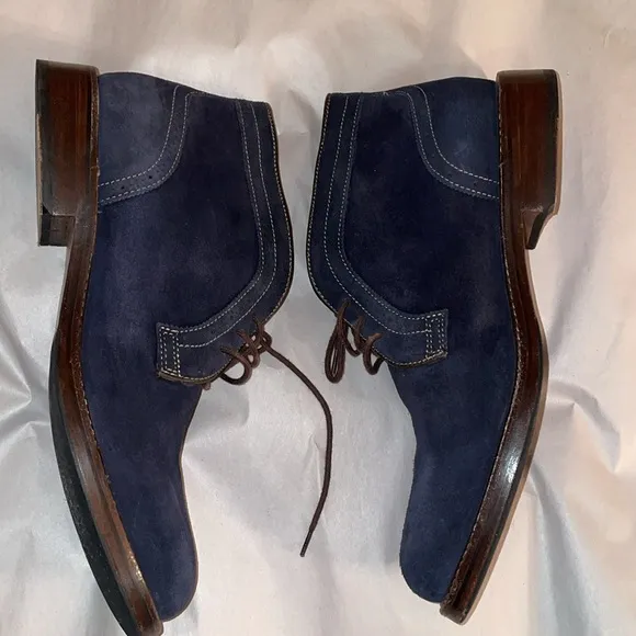 Johnston and Murphy Navy Suede Brogue Ankle Boots size 10