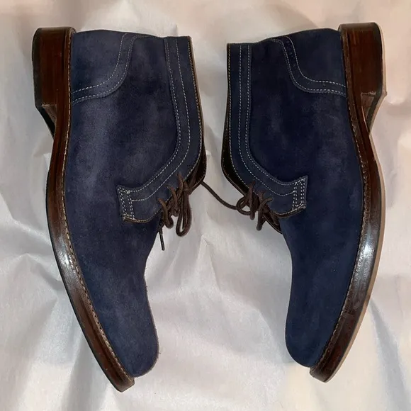 Johnston and Murphy Navy Suede Brogue Ankle Boots size 10