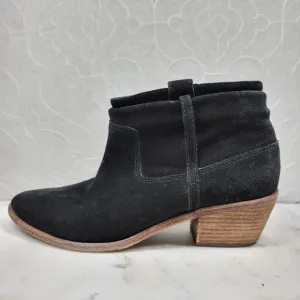Joie Ajax Boots Booties Womens  8.5 US Black Suede Leather Slip On Ankle Western