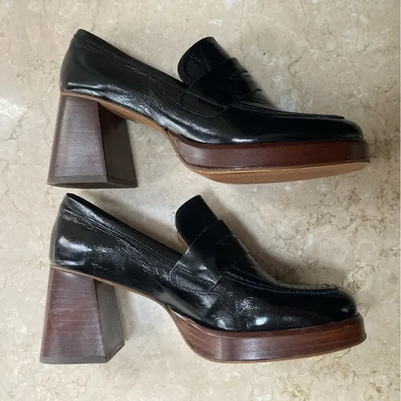 Jonak Paris Patent Leather Heeled Platfom Loafers in Black, Size EU 40