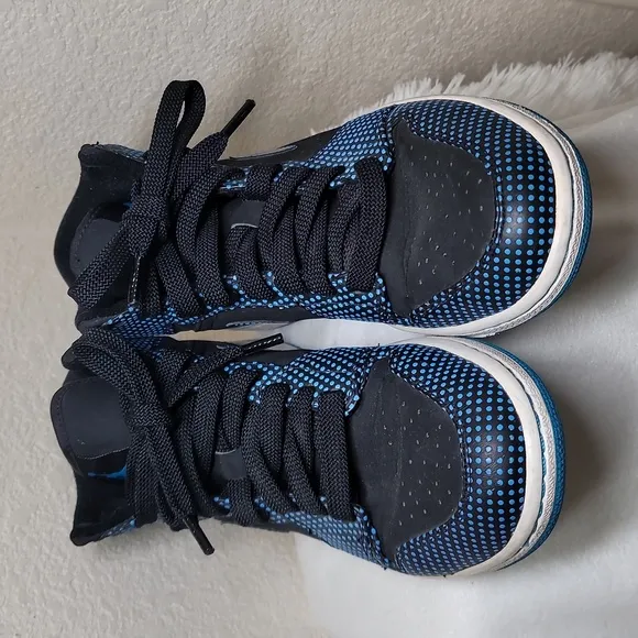 Jordan 1 Retro Blue Polka-dot Sneakers