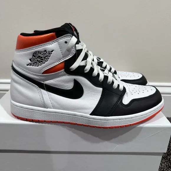 Jordan 1 Retro High Electro Orange Sneakers