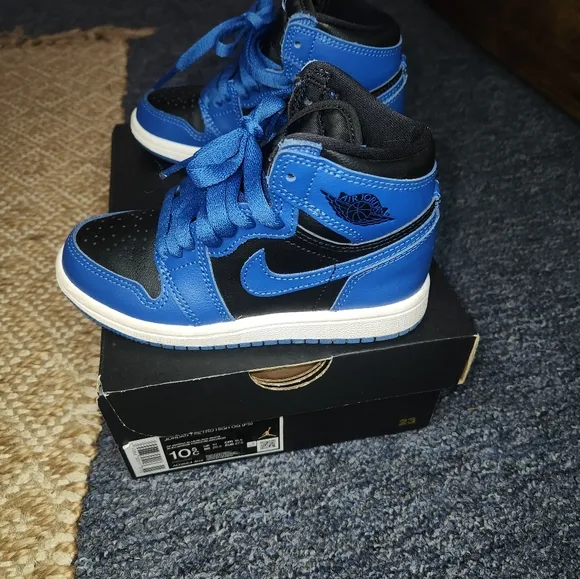 Jordan 1 retro high OG (PS)