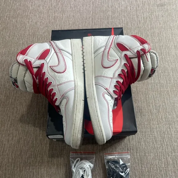 Jordan 1 Retro High Phantom Red
