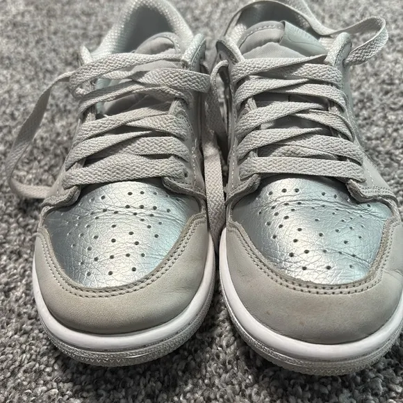 Jordan 1 Retro Low OG Sneakers Size 2