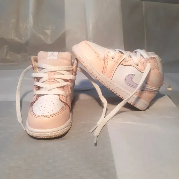 Jordan 1 Retro Sneakers Toddler size 8C