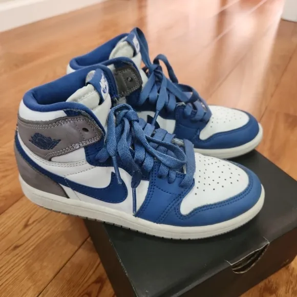 Jordan 1 Retro Sneakers