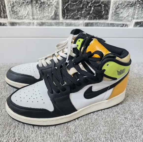Jordan 1 Retro Youth Multicolors  High-Top Sneakers Size 7Y