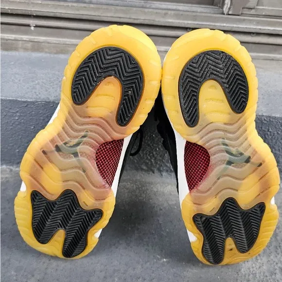 Jordan 11 Retro “72-10” Sneakers- 6.5Y