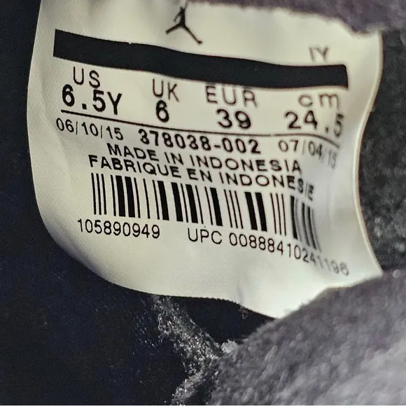 Jordan 11 Retro “72-10” Sneakers- 6.5Y