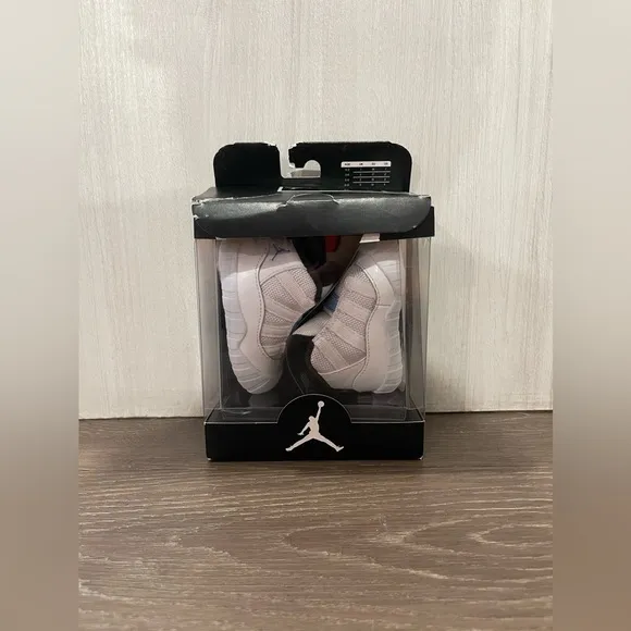 Jordan 11 Retro Crib Bootie White/Legend Blue/Black (2024)