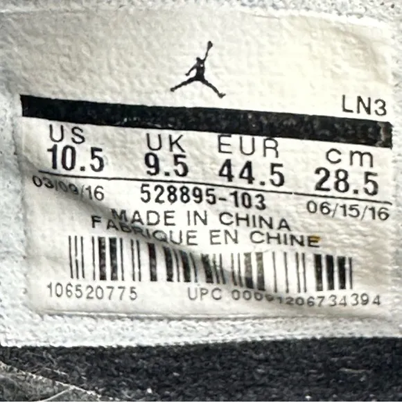 Jordan 11 Retro Low ‘Closing Ceremony’ Sneakers. Size 10.5