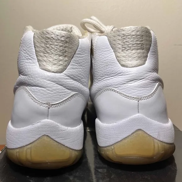 Jordan 11 Retro Silver Anniversary