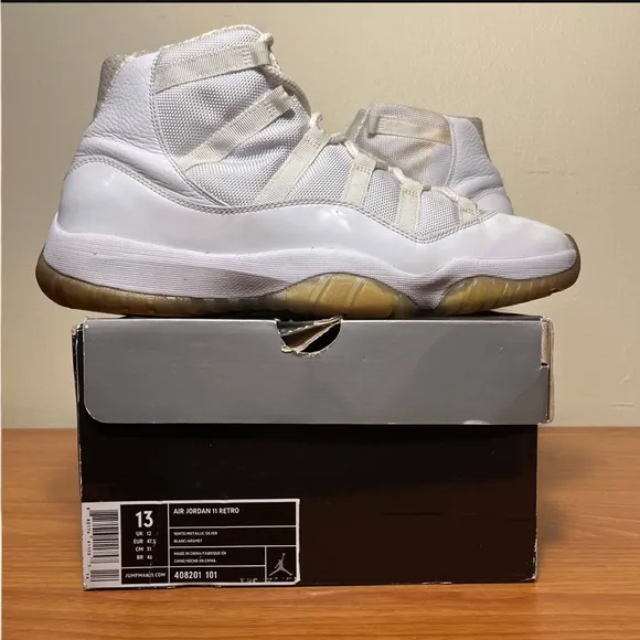 Jordan 11 Retro Silver Anniversary