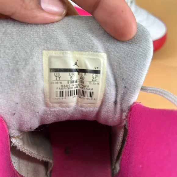 Jordan 12 Retro (GS) Dynamic Pink